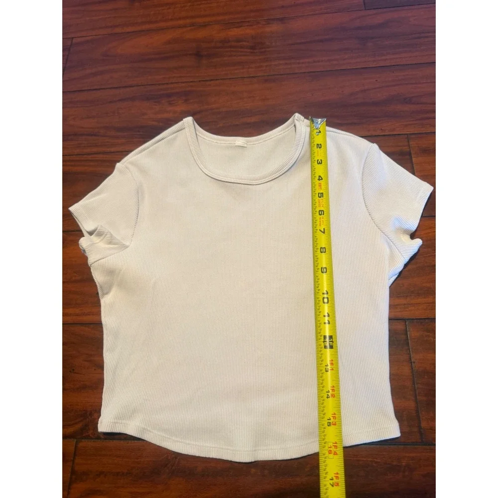 Alo Yoga Womens Ribbed Short Sleeve Crop Top Off White Athletic Tee Size S